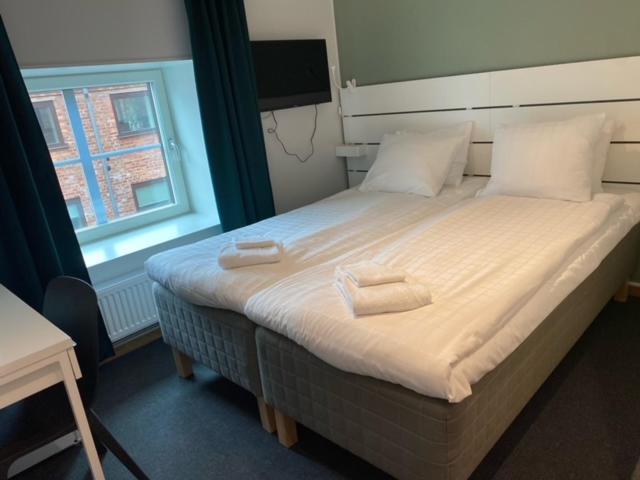 Ahlgrens Hotell Bed & Breakfast Йевле Екстериор снимка