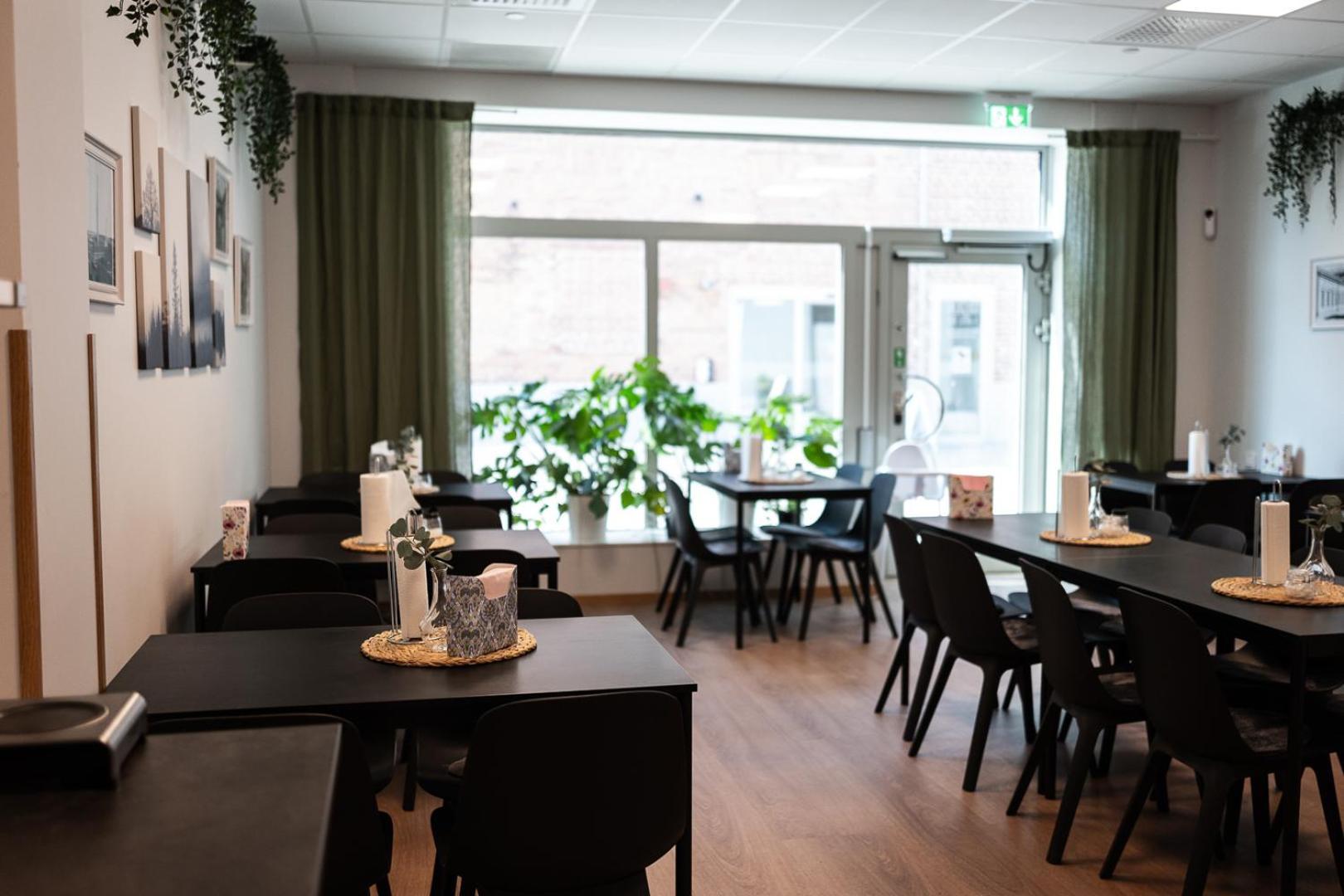 Ahlgrens Hotell Bed & Breakfast Йевле Екстериор снимка